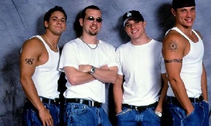 Nick Lachey with his band member of 98 Degrees.